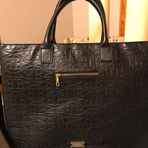 Badgley Mischka Messenger Bag